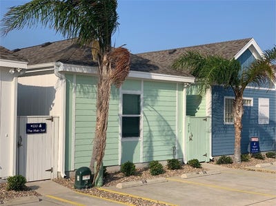 /international/us/2212-state-highway-361-port-aransas-tx-110106145585/
