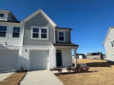 /international/us/529-eversden-drive-zebulon-nc-110108098833/