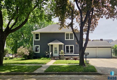 /international/us/317-w-lincoln-st-luverne-mn-110108576388/