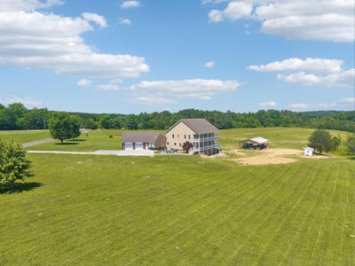 /international/us/341-county-road-782-etowah-tn-110108637188/