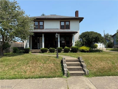 /international/us/917-n-main-street-uhrichsville-oh-110101372259/?lang=en