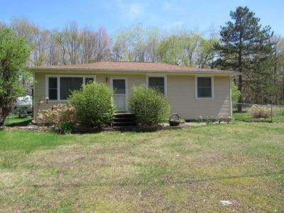/international/us/7813-rookway-road-bridgeport-mi-110107278268/