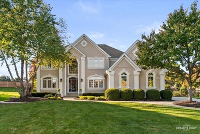 /international/us/2723-pennyroyal-circle-naperville-il-110120737194/