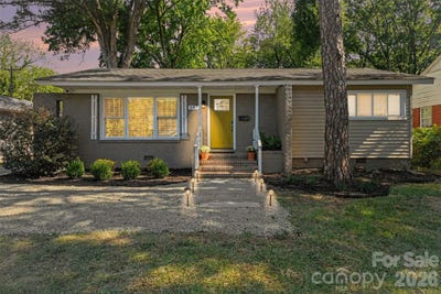 /international/us/447-e-woodlawn-road-charlotte-nc-110120020146/