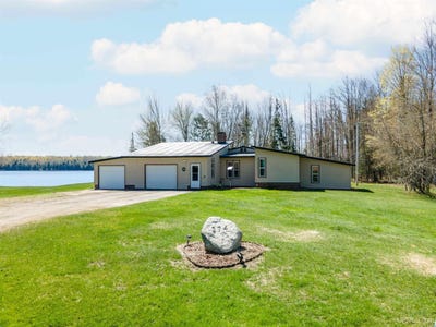 /international/us/274-n-angeli-road-iron-river-mi-110106676726/