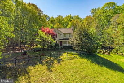 /international/us/12151-deerfield-lane-amissville-va-110107808717/