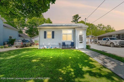 /international/us/231-n-sheldon-street-charlotte-mi-110107964870/