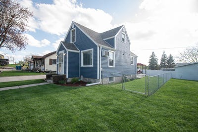 /international/us/813-s-jefferson-avenue-dixon-il-110107435711/