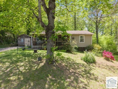 /international/us/897-southland-dr-martinsville-va-110107550722/