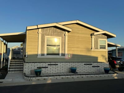 /international/us/2755-arrow-hwy-la-verne-ca-110097692054/