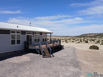 /international/us/136-deer-circle-road-quemado-nm-110099904481/