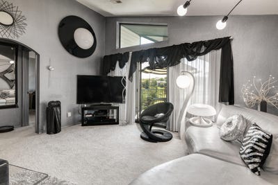 /international/us/2700-green-mountain-drive-branson-mo-110101237610/?lang=id