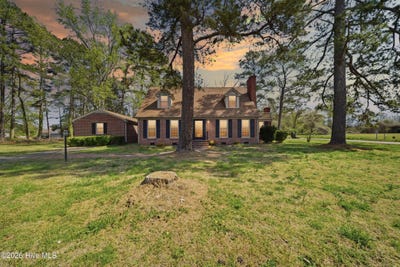 /international/us/201-n-linden-street-woodland-nc-110106952241/