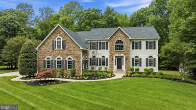 /international/us/3820-leafcrest-court-dunkirk-md-110108176827/