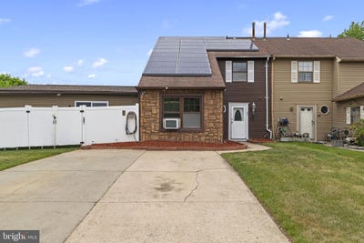 /international/us/87-hampton-gate-drive-sicklerville-nj-110107689314/