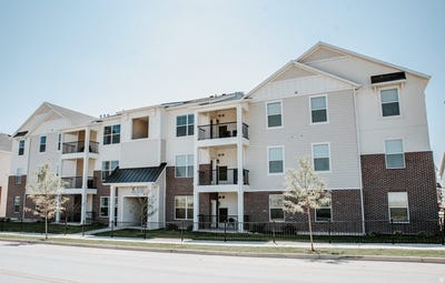 /international/us/1023-n-sawtooth-way-n-lehi-ut-110107983788/