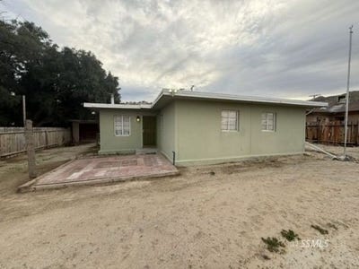 /international/us/13775-benton-st-trona-ca-110105390973/