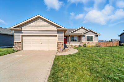 /international/us/716-james-street-ne-bondurant-ia-110100687911/