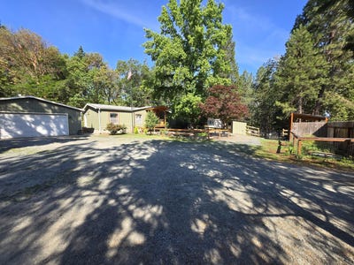 /international/us/7394-monument-drive-grants-pass-or-110100337813/