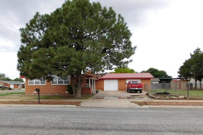 /international/us/122-w-16th-street-muleshoe-tx-110108536739/