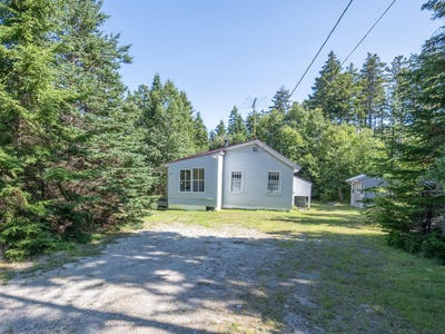 /international/us/373-harbor-drive-tremont-me-110101039452/?lang=en