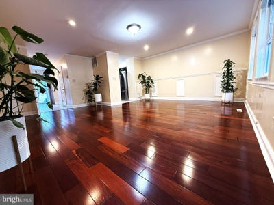 /international/us/314-hometown-way-cockeysville-md-110107898278/