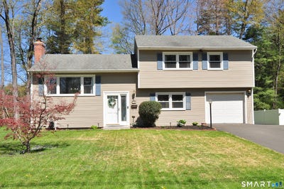 /international/us/12-lyman-road-west-hartford-ct-110107716040/