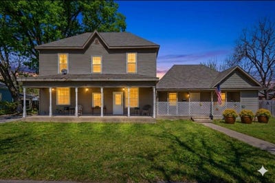 /international/us/909-w-chestnut-street-denison-tx-110108385072/