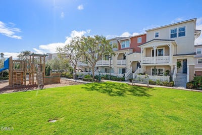 /international/us/3729-islander-walk-oxnard-ca-110108123468/