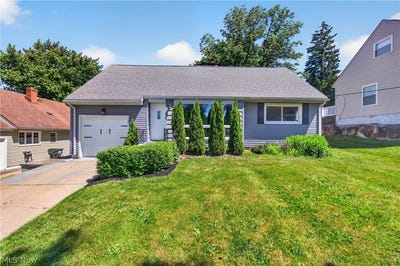 /international/us/153-far-view-drive-sw-north-canton-oh-110108566734/