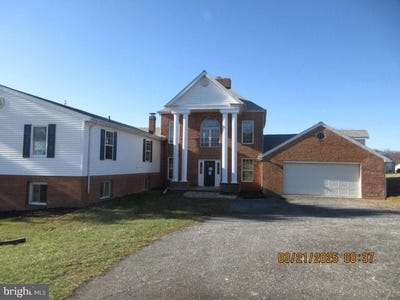 /international/us/6611-steltz-road-glen-rock-pa-110098907949/