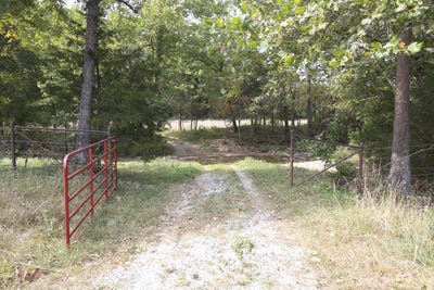 /international/us/tract-3b4-route-4-squires-mo-110101426153/