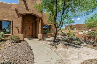 /international/us/1434-e-venado-drive-new-river-az-110100690421/