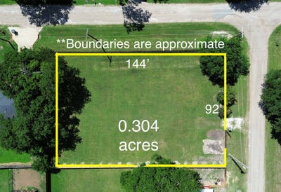 /international/us/west-avenue-milford-tx-110108876549/