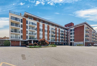 /international/us/3601-clarks-lane-baltimore-md-110107466708/