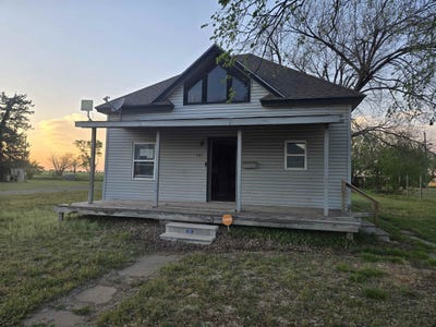 /international/us/421-w-main-st-cherokee-ok-110107233223/