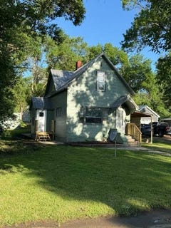 /international/us/512-3rd-ave-w-sisseton-sd-110109003235/