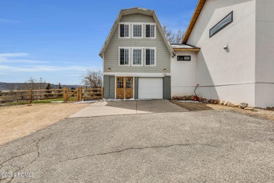 /international/us/6381-highland-drive-park-city-ut-110108477168/