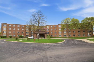/international/us/1880-bonnie-lane-hoffman-estates-il-110107506382/