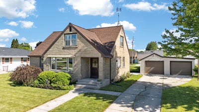 /international/us/2114-arizona-ave-sheboygan-wi-110108965530/
