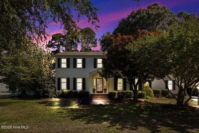 /international/us/206-ramblewood-drive-mount-olive-nc-110108628767/