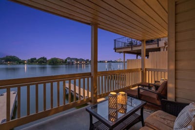 /international/us/1100-the-cape-unit-801-horseshoe-bay-tx-110108237872/