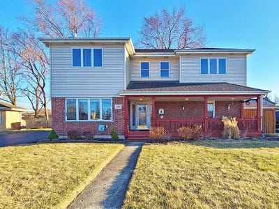 /international/us/5831-w-109th-street-chicago-ridge-il-110108997671/