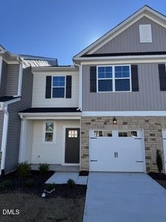 /international/us/31-fairwinds-drive-lillington-nc-110108254772/