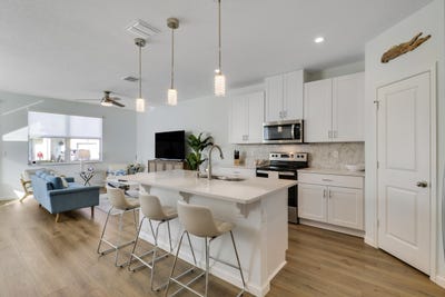/international/us/5719-se-edgewater-circle-stuart-fl-110106440085/