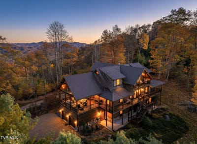 /international/us/7464-callalantee-drive-mountain-city-tn-110103173860/