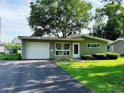 /international/us/408-princeton-drive-north-aurora-il-110109141315/