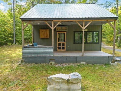 /international/us/167-camp-town-farm-road-anson-me-110102450901/