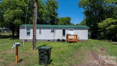 /international/us/120-e-13th-street-newton-nc-110108011347/