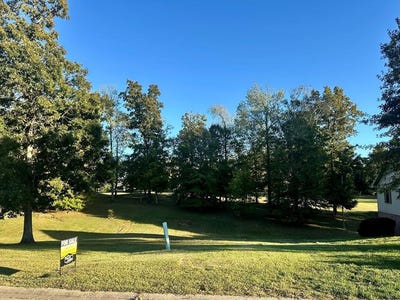 /international/us/fairway-trace-lot-18-cadiz-ky-110103185663/